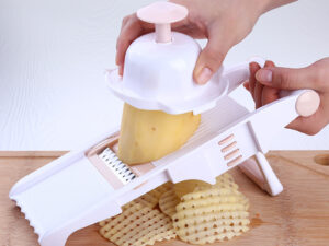 Multifunction kitchen shredder shredding device for fast vegetables chopped vegetables shredded potato shredding device grater slicer