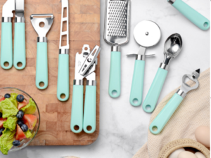 Creative Plastic Handle Stainless Steel Kitchen Utensils